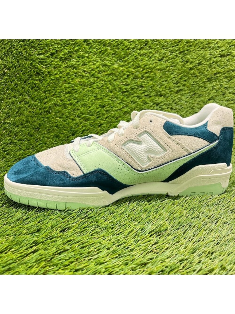 New Balance 550 Mens Size 12 Clay Green Gray Athletic Walking Shoes Sneakers